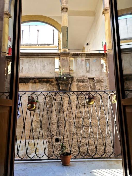 Old Town Loft - Palermo Apartment ภายนอก รูปภาพ