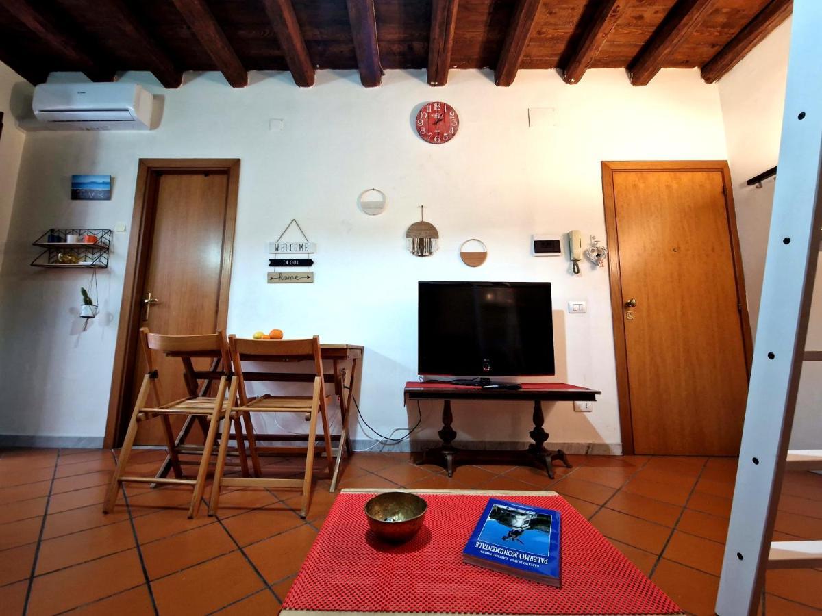 Old Town Loft - Palermo Apartment ภายนอก รูปภาพ
